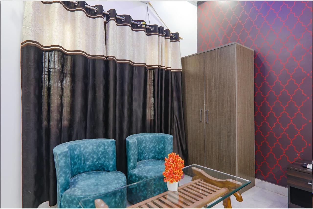 Hotel FabExpress SS Grand Banthra Sikandarpur Exterior foto